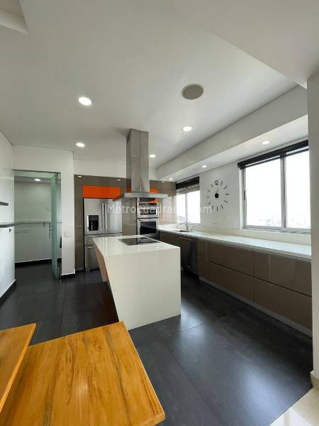Apartamento en Arriendo, La Cuenca, Envigado - Widok 3