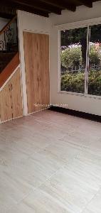 Casa de 5 alcobas en arriendo en La Inferior, Medellín, 407 m² · foto 4 de 16