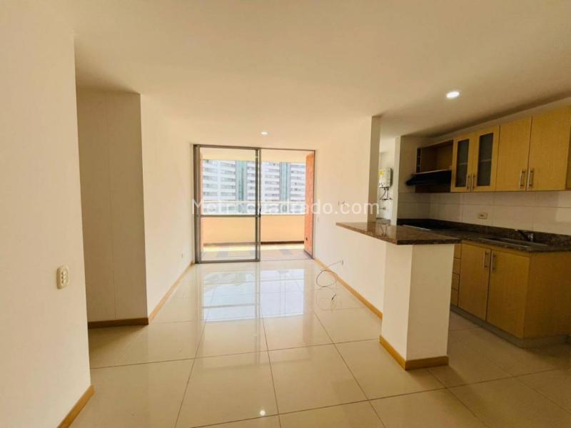 Apartamento Cómodo de 3 Alcobas en La Loma del Indio - 3