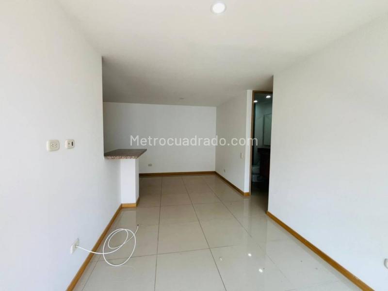 Apartamento Cómodo de 3 Alcobas en La Loma del Indio - 5