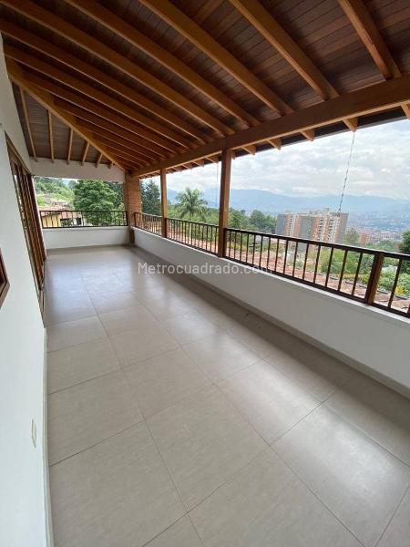 Casa – Envigado, Valle de Aburrá - Vista 3