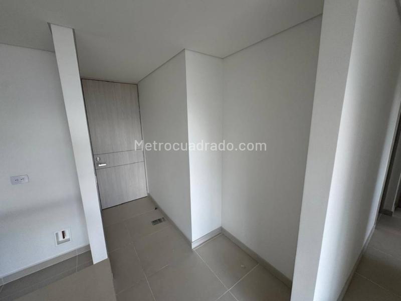Apartamento en arriendo con 3 habitaciones en La Aldea, La Estrella - 4