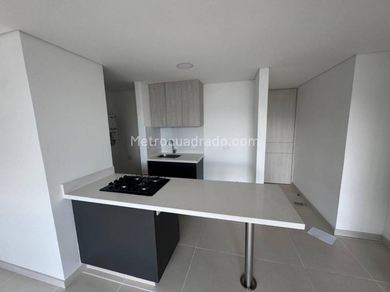 Apartamento en arriendo con 3 habitaciones en La Aldea, La Estrella - 8