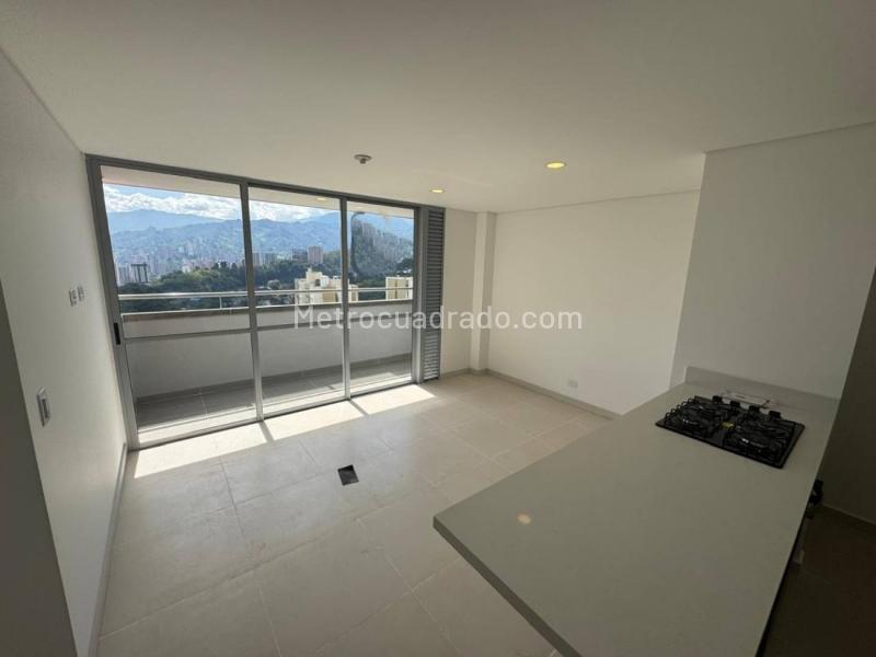 Apartamento en arriendo con 3 habitaciones en La Aldea, La Estrella - 4