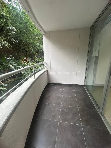 Apartamento moderno en arriendo con 2 alcobas en Cumbres - 2
