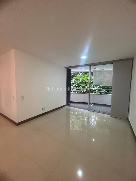 Apartamento moderno en arriendo con 2 alcobas en Cumbres - 5