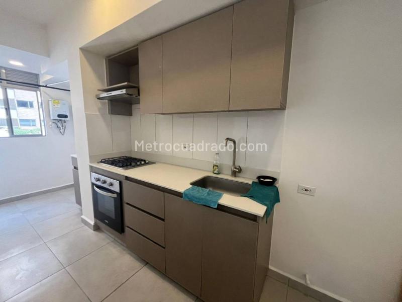 Apartamento en Arriendo, Villagrande, Envigado - 3