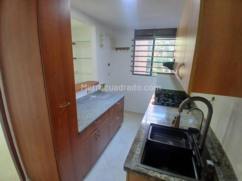 Apartamento moderno en arriendo con 2 alcobas en La Abadía - 3