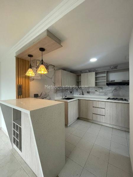 Piso – Envigado, La Magnolia, Valle de Aburrá - Más
