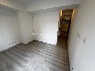 Apartamento de 3 alcobas en venta en El Poblado, Medellín, 138 m² · foto 10 de 20