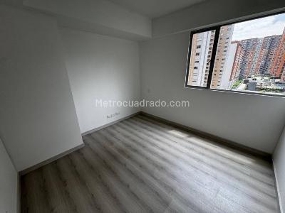 Apartamento de 3 alcobas en venta en El Poblado, Medellín, 138 m² · foto 18 de 20