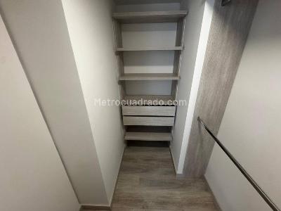 Apartamento de 3 alcobas en venta en El Poblado, Medellín, 100 m² · foto 17 de 20