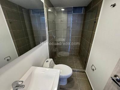 Apartamento de 3 alcobas en venta en El Poblado, Medellín, 100 m² · foto 19 de 20