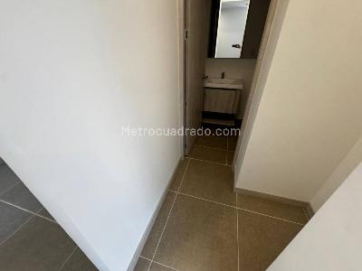 Apartamento de 3 alcobas en venta en El Poblado, Medellín, 100 m² · foto 20 de 20