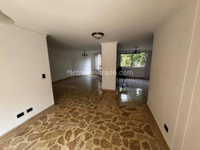 Apartamento de 3 alcobas en arriendo en El Poblado, Medellín, 145 m² · foto 11 de 20