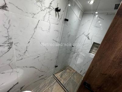 Apartamento de 3 alcobas en arriendo en El Poblado, Medellín, 145 m² · foto 14 de 20