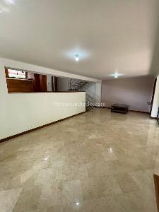 Casa de 4 alcobas en arriendo en La Inferior, Medellín, 260 m² · foto 8 de 20
