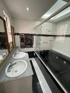 Casa en arriendo en Castropol, Medellín · foto 17 de 20