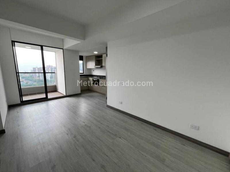 2BR Apartment in Las Palmas (75 m²) - 3