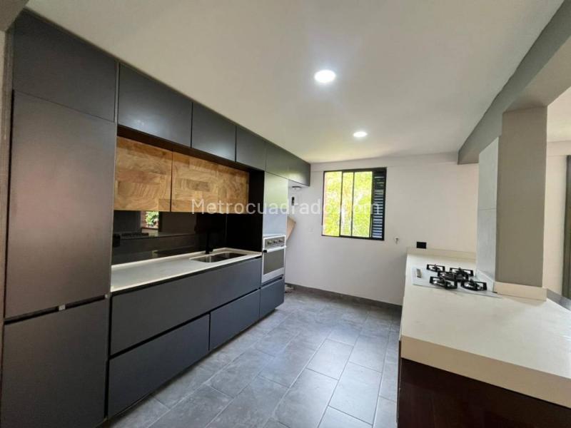 3BR Apartment in Loma Del Escobero (200 m²)