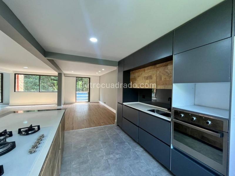 3BR Apartment in Loma Del Escobero (200 m²) - 2