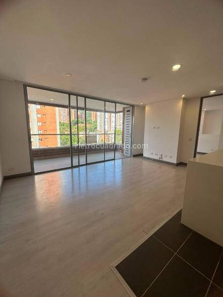 Apartamento en Arriendo, Loma De Las Brujas, Envigado - 4