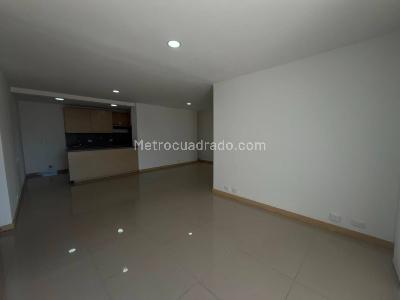 Apartamento en arriendo en Villagrande, Envigado · foto 4 de 18