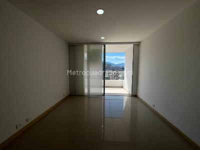 Apartamento en arriendo en Villagrande, Envigado · foto 6 de 18
