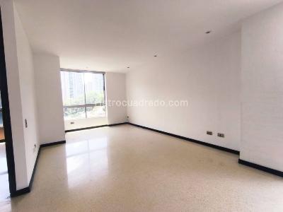 Apartamento de 2 alcobas en arriendo en San Lucas, Envigado, 150 m² · foto 16 de 20