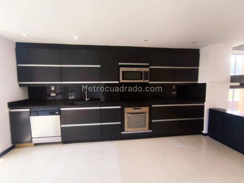 Espectacular Apartamento Dúplex en Arriendo en San Lucas, Envigado
