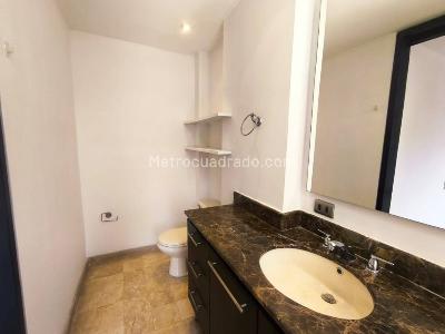 Apartamento de 2 alcobas en arriendo en San Lucas, Envigado, 150 m² · foto 20 de 20