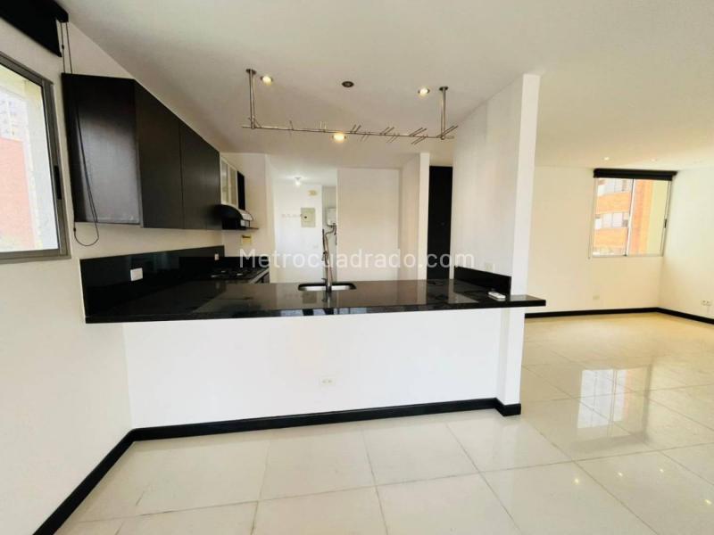 3BR Apartment in La Loma Del Indio (90 m²) - 3