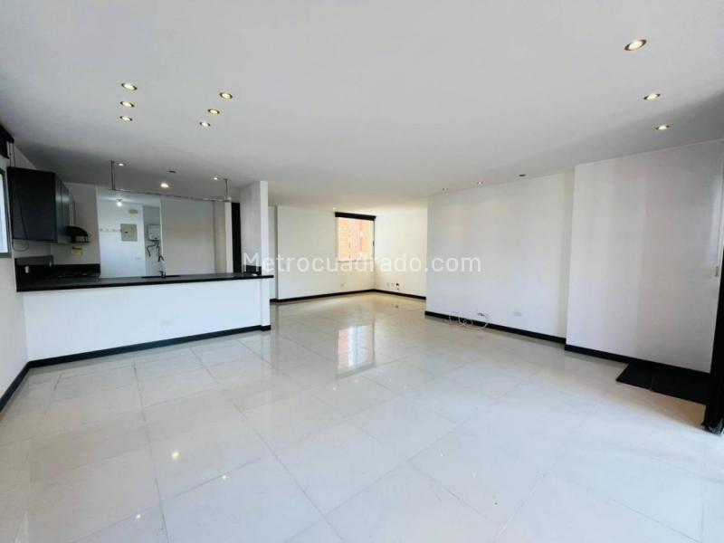 3BR Apartment in La Loma Del Indio (90 m²) - 4