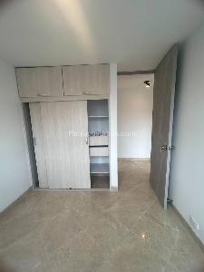 Apartamento de 3 alcobas en arriendo en La Aguacatala, Medellín, 75 m² · foto 5 de 20