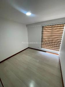 Apartamento de 3 alcobas en arriendo en Loma De Las Brujas, Envigado, 85 m² · foto 11 de 17