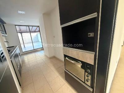 Apartamento en arriendo en Las Palmas, Medellín · foto 2 de 15