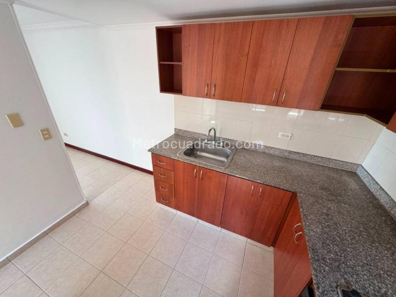 Apartamento en Arriendo, Primavera, Envigado - 3
