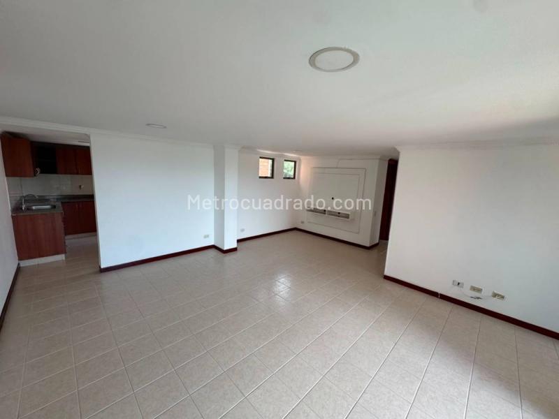 Apartamento en Arriendo, Primavera, Envigado - 4