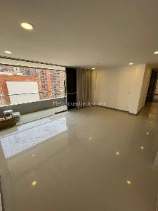 Apartamento en arriendo en Ciudad Del Rio, Medellín · foto 7 de 18