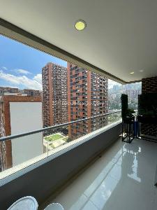 Apartamento en arriendo en Ciudad Del Rio, Medellín · foto 8 de 18