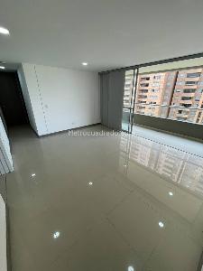 Apartamento de 2 alcobas en arriendo en Ciudad Del Rio, Medellín, 78 m² · foto 5 de 16