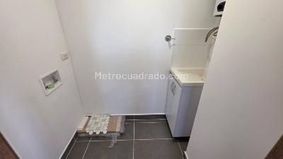 Apartamento de 2 alcobas en arriendo en Las Vegas, Envigado, 74 m² · foto 7 de 14