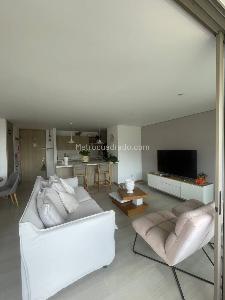 Apartamento en arriendo en El Esmeraldal, Envigado · foto 3 de 12