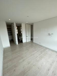 Apartamento en arriendo en Loma Del Chocho, Envigado · foto 10 de 13