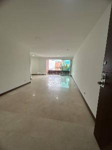 Apartamento de 3 alcobas en arriendo en Laureles, Medellín, 120 m² · foto 6 de 20