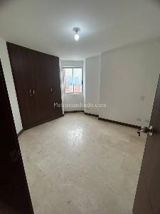 Apartamento de 3 alcobas en arriendo en Laureles, Medellín, 120 m² · foto 9 de 20