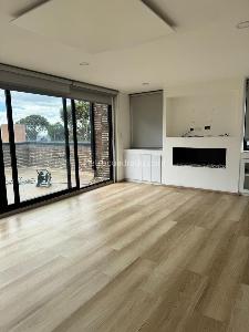 Apartamento de 3 alcobas en venta en Los Rosales, Bogotá, 82 m² · foto 10 de 16
