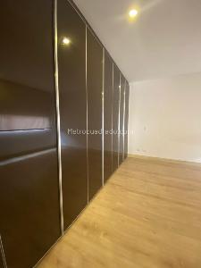 Apartamento en venta en Los Rosales, Bogotá · foto 11 de 14
