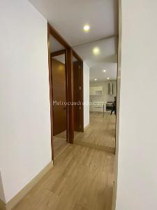 Apartamento en venta en Los Rosales, Bogotá · foto 6 de 14