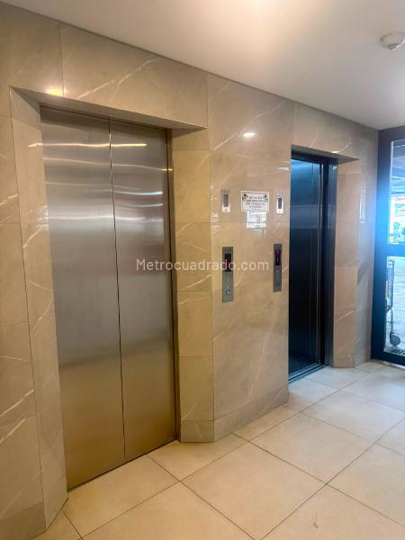Piso – Bogotá, La Morada, Localidad Usaquén - Más